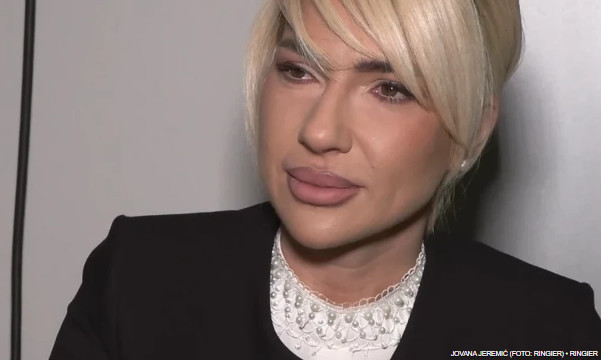 “NA SAMRTI JE TRAŽIO OD MENE SAMO DVE STVARI” Jovana Jeremić otkrila šta joj je otac rekao zadnji put - featured image “NA SAMRTI JE TRAŽIO OD MENE SAMO DVE STVARI” Jovana Jeremić otkrila šta joj je otac rekao zadnji put - featured image