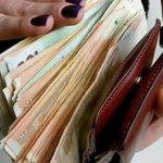 MART DONOSI NOVČANE PREOKRETE: Finansijski horoskop za sve znake otkriva KO dobija iznenadan priliv, a koga čeka borba!