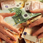 KADA NOVAC PRONAĐE PUT: Ova 4 zodijaka ulazi u fazu kada se vrata blagostanja sama otvaraju za njih!