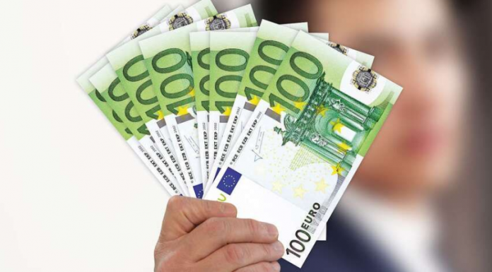 NOVAC STIŽE KAO GROM IZ VEDRA NEBA: Ovi znaci postaju miljenici sudbine!