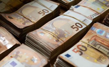 NOVAC USKORO STIŽE KAO GROM IZ VEDRA NEBA: Ovi znaci postaju pravi miljenici sudbine!